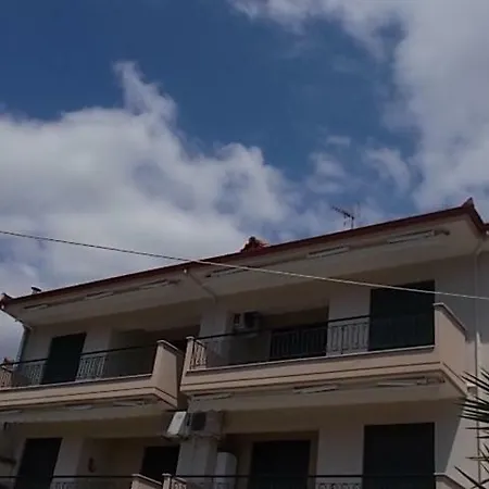 Aura Apartment Gerakini